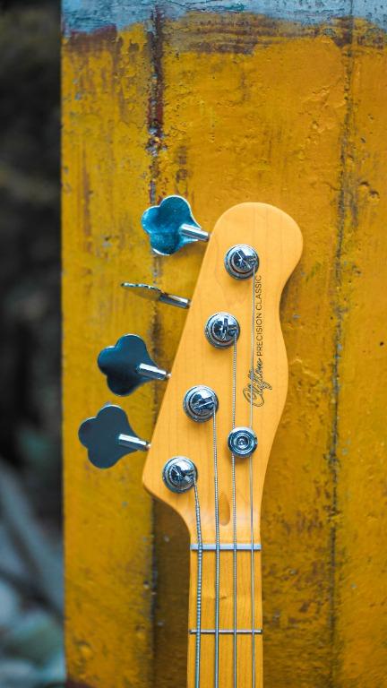 Clifton tele store bass