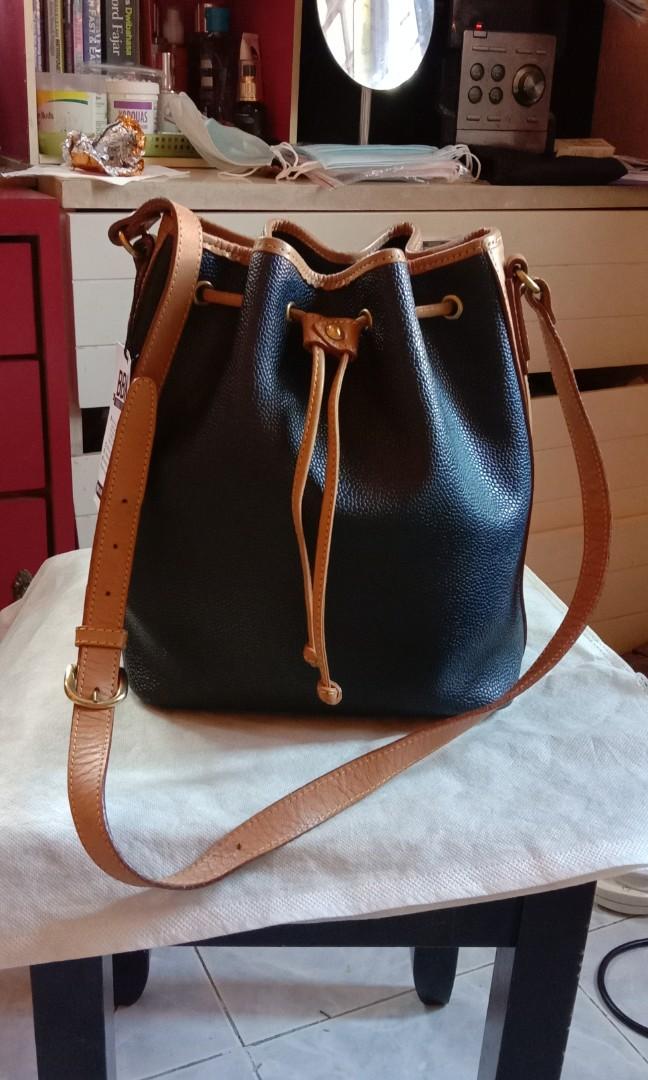 ELLE bucket bag