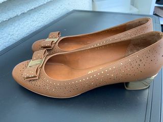 (Category: ) located in . Submitted by exshopper (Listing ID 1076744075, Image 1). Description: .