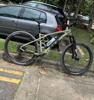 Specialized Carbon Stumpjumer Hardtail Size L Sports Equipment Bicycles Parts Bicycles On Carousell