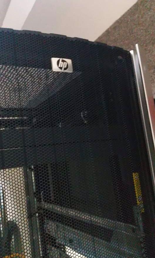 HP Server Rack 42U, Computers & Tech, Office & Business Technology on