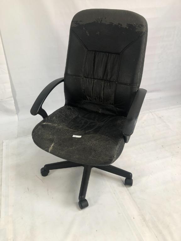 IKEA MILLBERGET Swivel Office Chair (Very Bad Leather Peeling