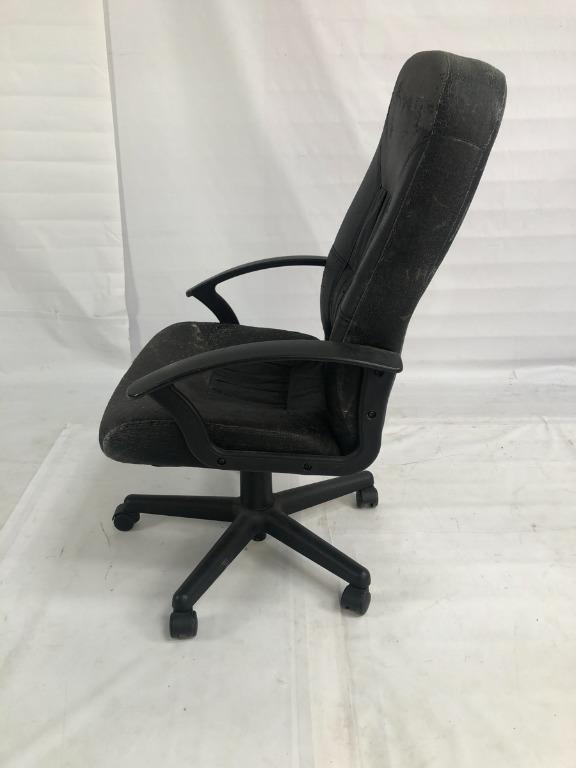 IKEA MILLBERGET Swivel Office Chair (Very Bad Leather Peeling