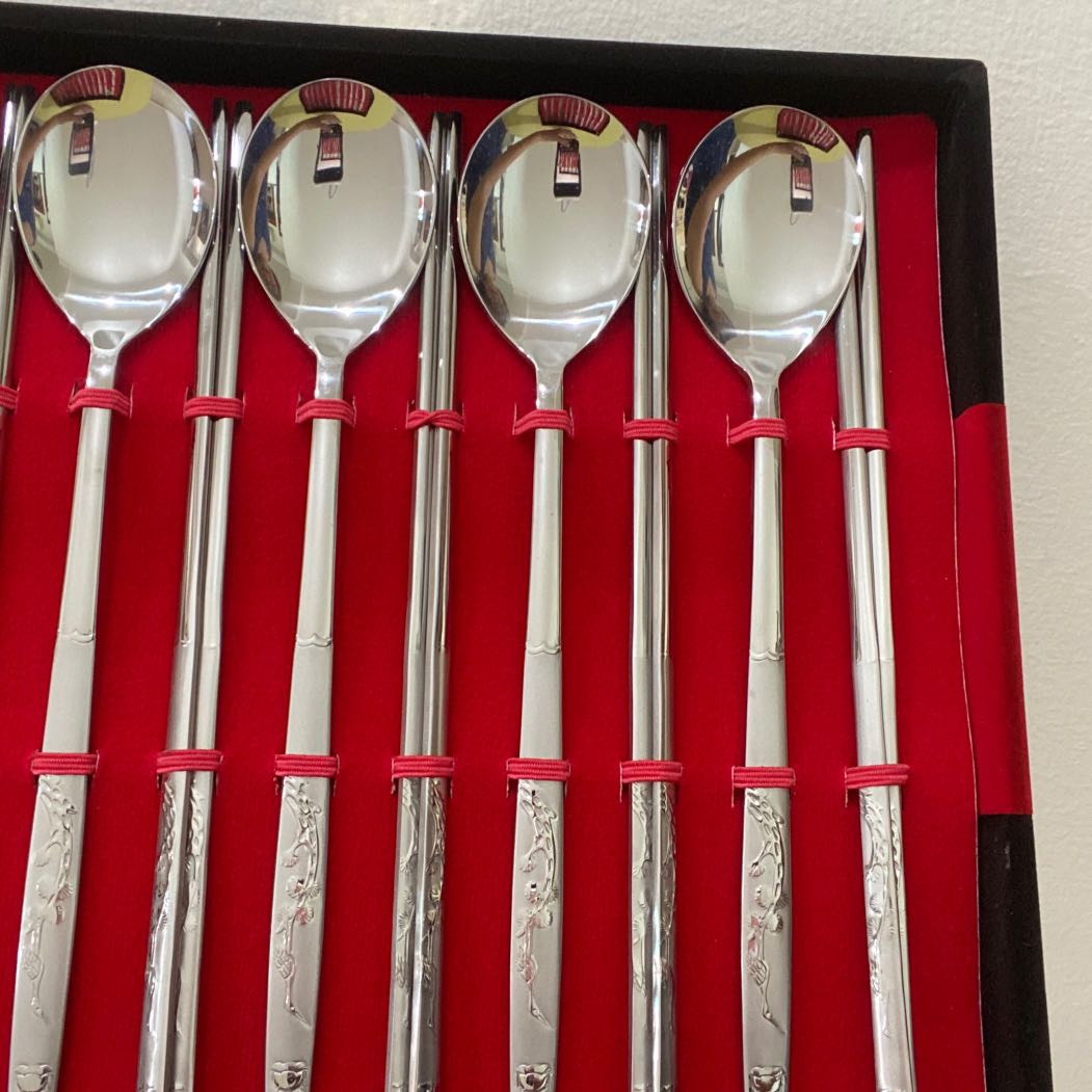 Korean Chopstick and Spoon set, Furniture & Home Living, Kitchenware