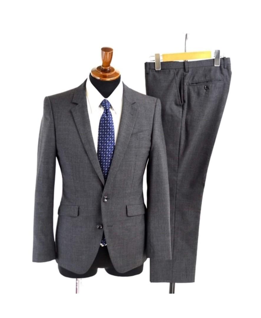 Men Suit size A4, Men's Fashion, Coats, Jackets and Outerwear on Carousell