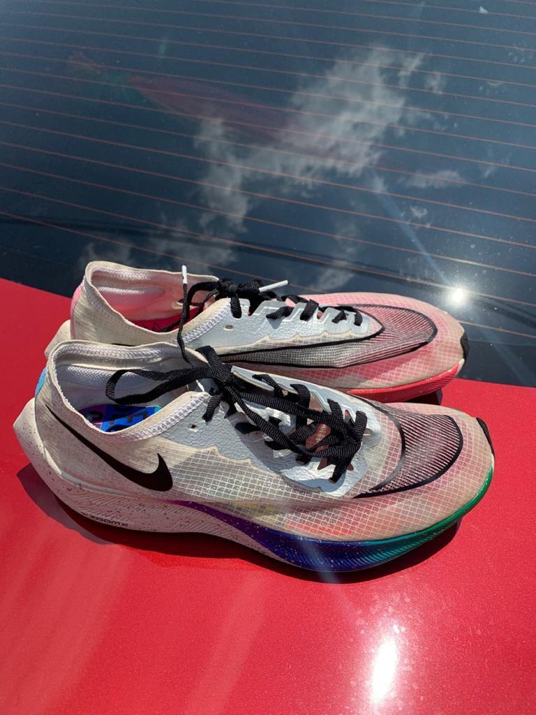 Nike zoom x Gilbert Baker BETRUE Edition LGBT, Men's Fashion, Footwear, Sneakers Carousell