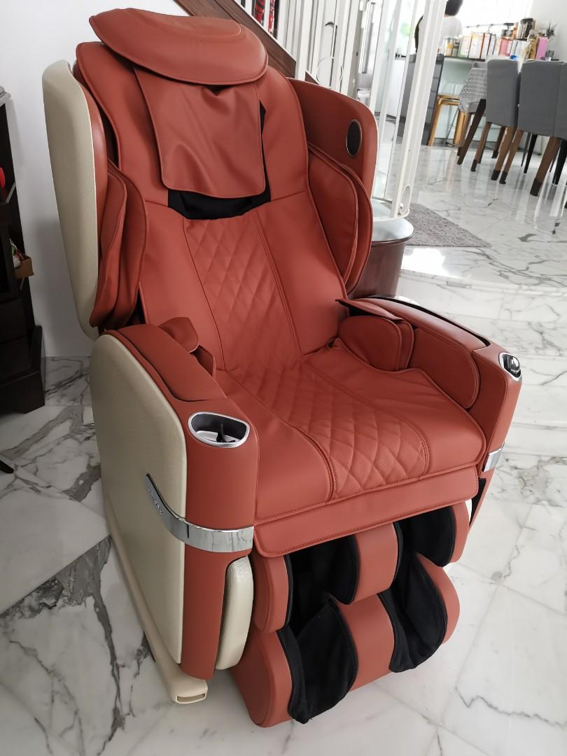 Osim Ulove Massage Chair With Brand New Leather Seat Cover Health Nutrition Massage Devices On Carousell