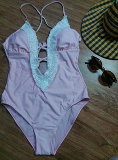 (Category: ) located in . Submitted by anikkabella (Listing ID 1076911201, Image 1). Description: .