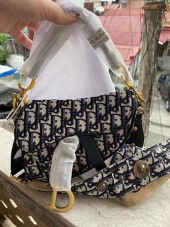 (Category: ) located in . Submitted by zurifashion (Listing ID 1076927473, Image 1). Description: .