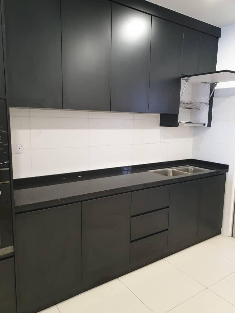 Promotion Christmas 8feet Kabinet Bawah Atas Kitchen Top Quartz Home Furniture Furniture On Carousell