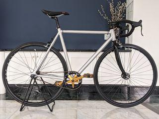 Rare Factory Five F550 56cm