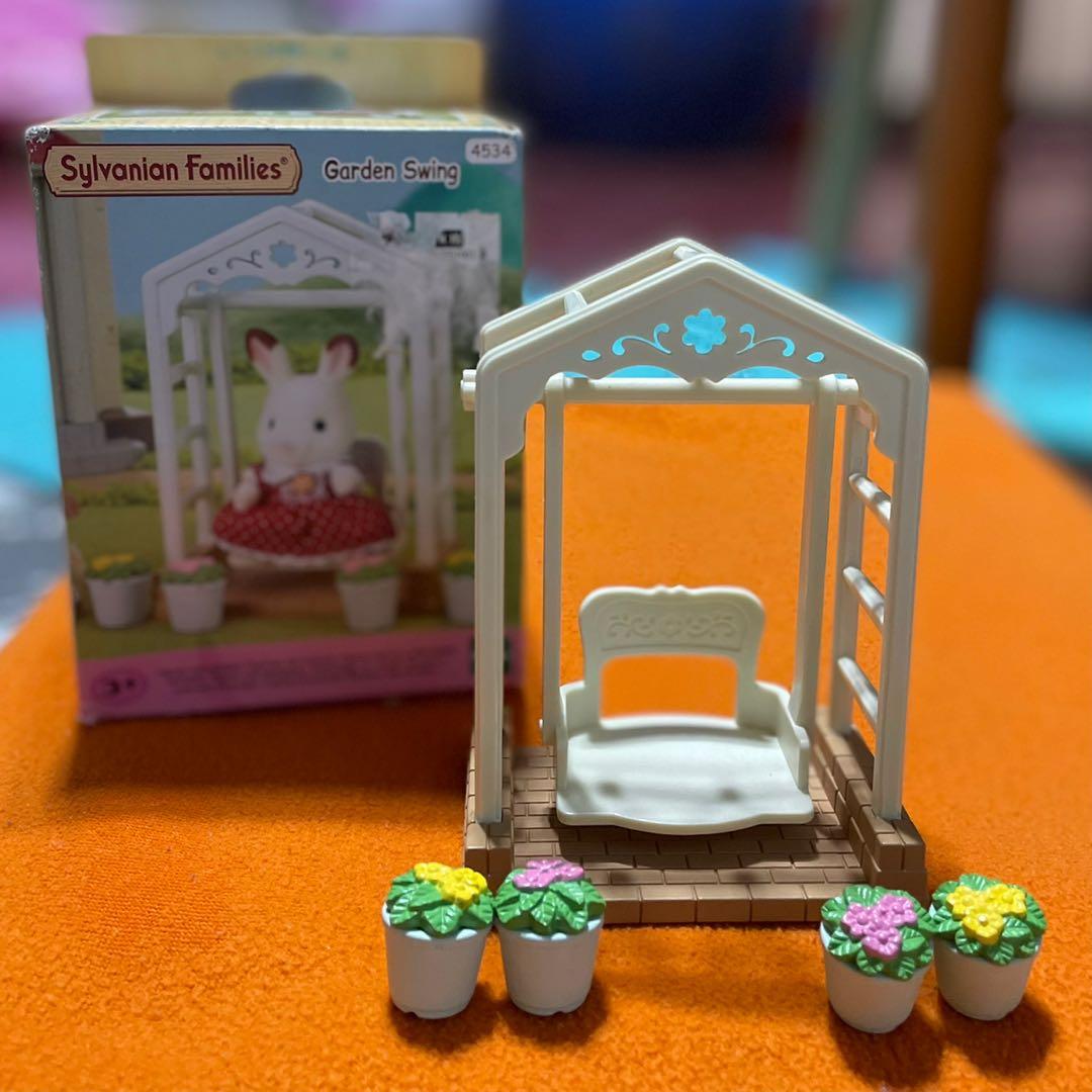 Sylvanian families 2025 garden swing