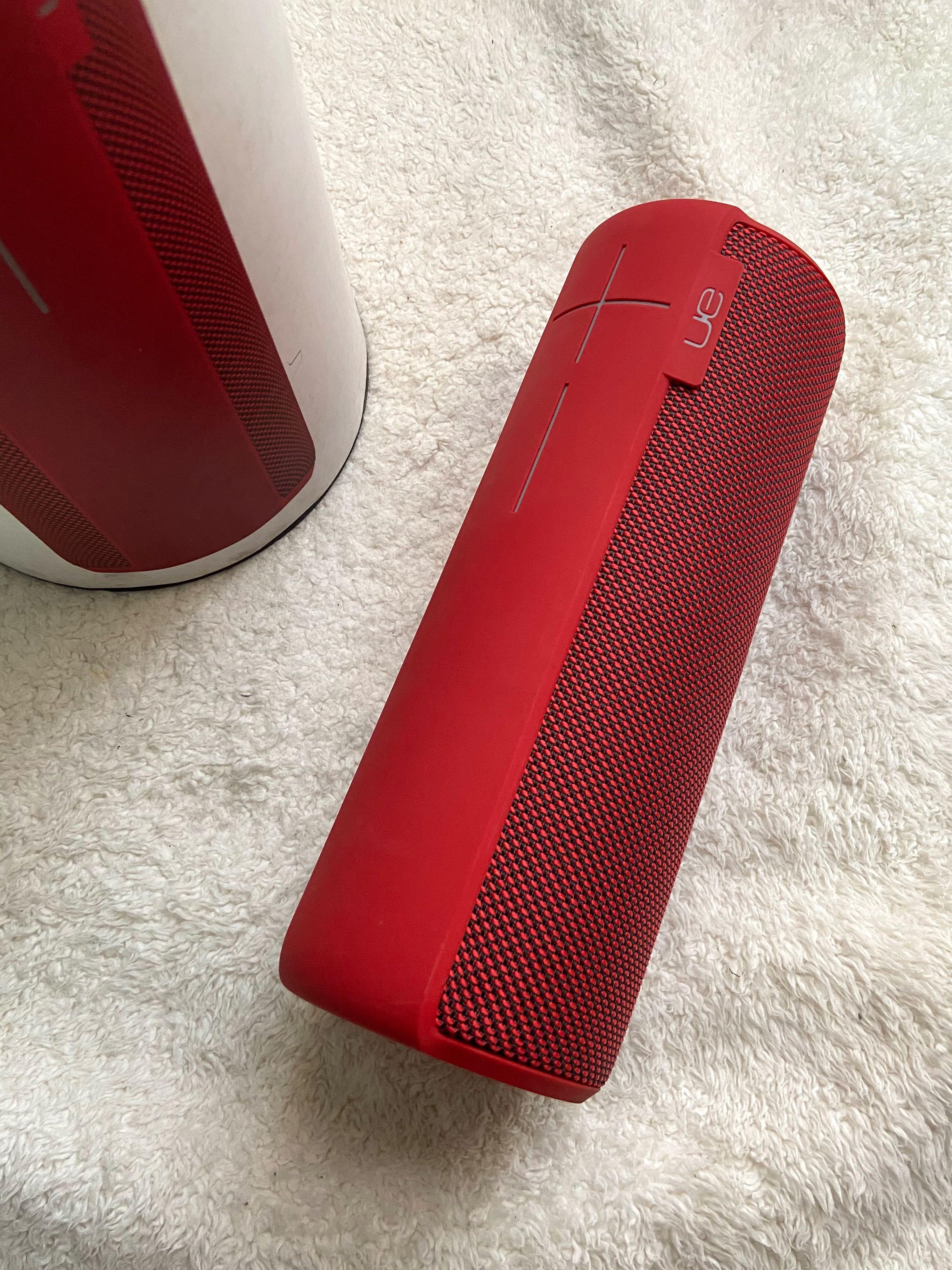 Megaboom lava red top