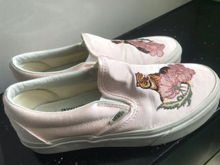 （分類：）位於 。 由 jcka_27 提交（商品編號 1076792416，圖片 1）。簡介： 。