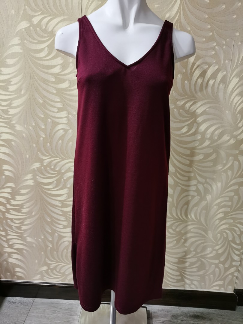 plain maroon gown