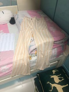 （分類：）位於 。 由 2hands.world 提交（商品編號 1076880445，圖片 1）。簡介： 。