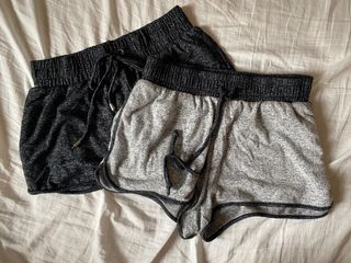（分類：）位於 。 由 bambamyeon 提交（商品編號 1076985171，圖片 1）。簡介： 。