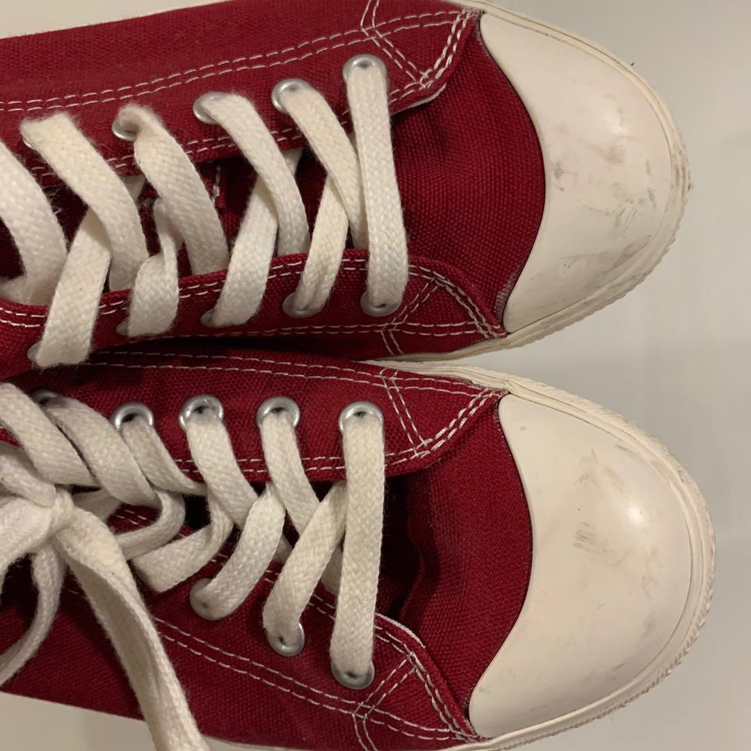 無印良品潑水加工鞋 紅色24 5公分 她的時尚 鞋子在旋轉拍賣