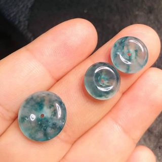 由 roselove (刊登 ID 1077126093，圖片 1) 提交，位於 的 (類別：)，說明：。