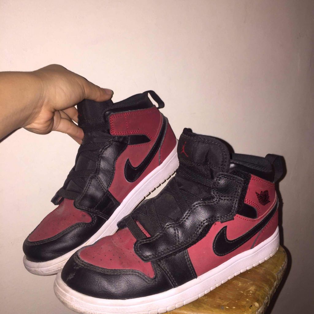 nike jordan mid alt