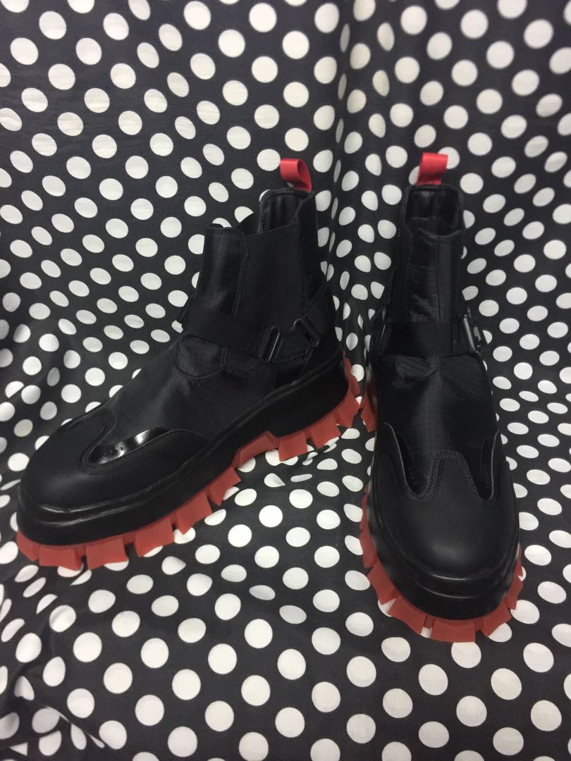 ASOS MENS CHUNKY SOLE BOOT Men s Fashion Footwear Boots on