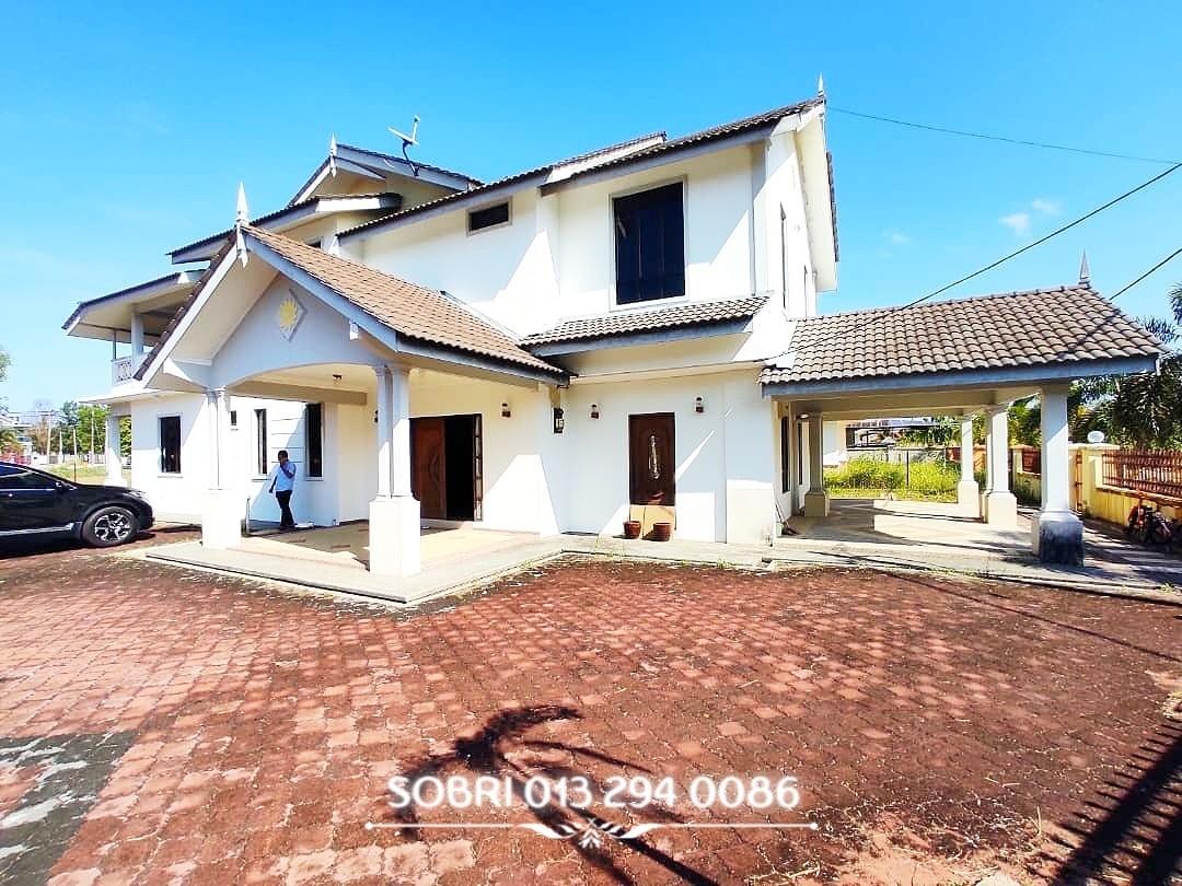 Banglo 2 Tkt Tanah Luas 1034mp Mewah Cantik Dalam Kelab Golf Perumahan Elit Kt Golf Resort Tok Jembal Kt Untuk Dijual Property For Sale On Carousell