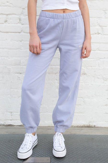 Periwinkle 2025 rosa sweatpants