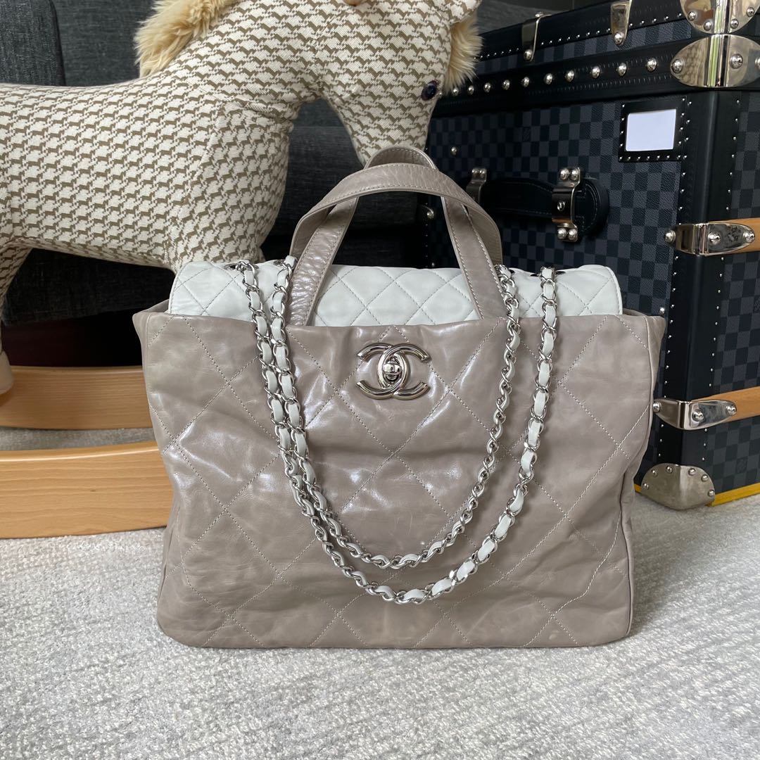 Chanel Portobello Tote, Luxury, Bags & Wallets on Carousell