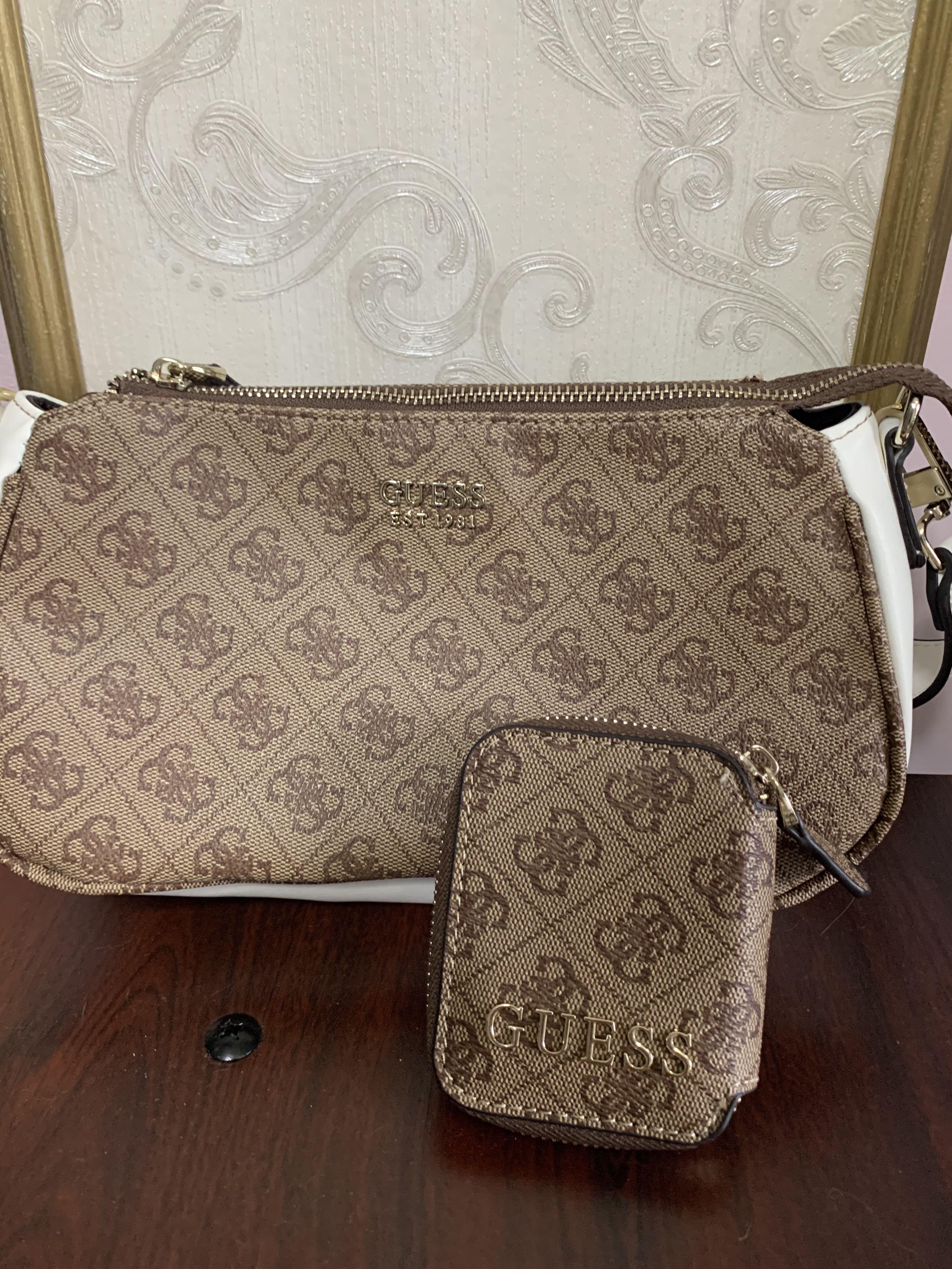 Kamryn logo crossbody bag outlet
