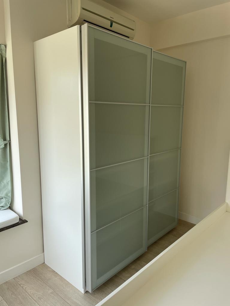 Sekken sliding doors deals
