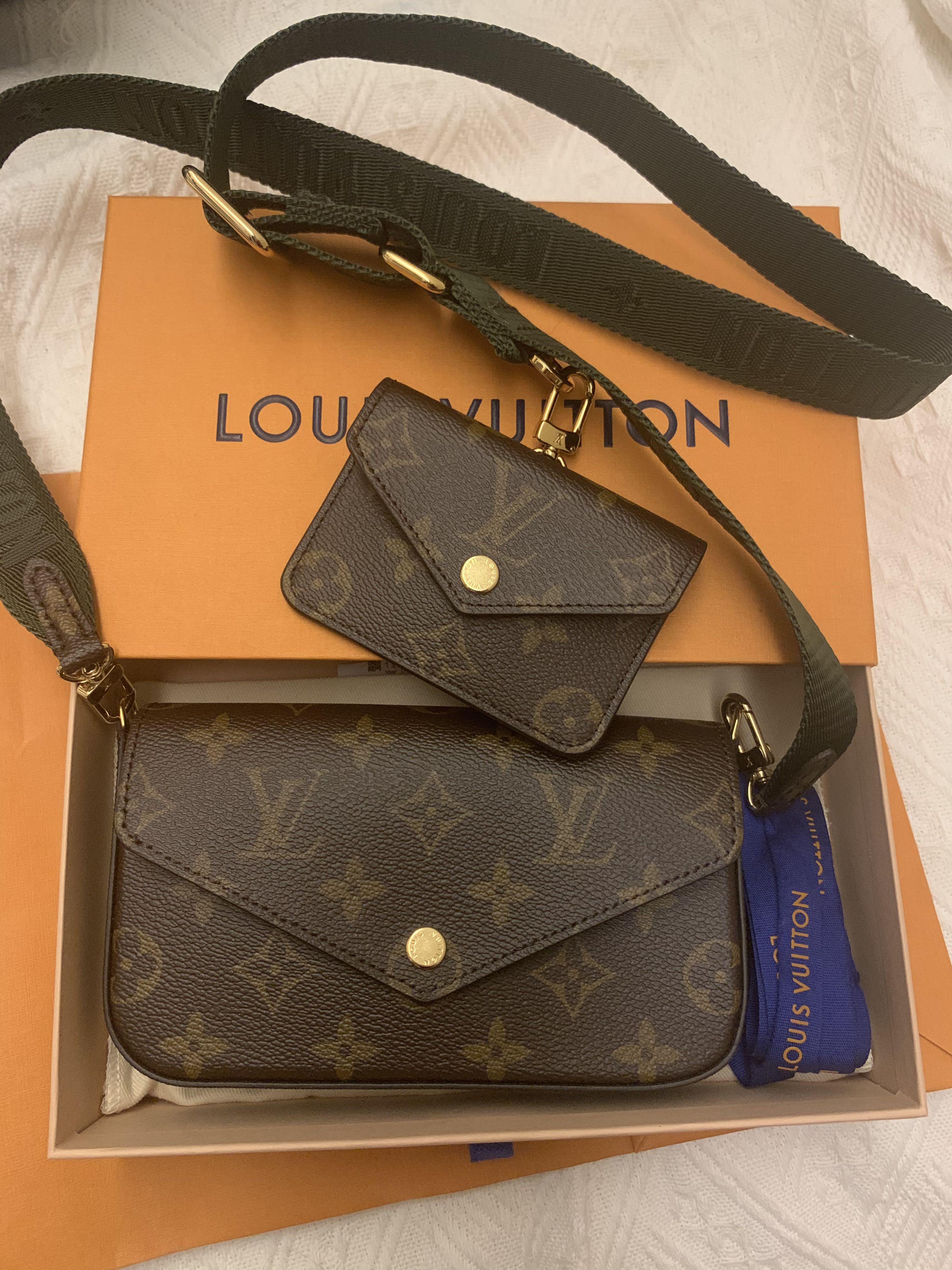 Louis Vuitton M80091主包袋嘅麻雀包可以放下最大號嘅iphone尺寸：17x9.6x3.5cm - LuxuryGZ