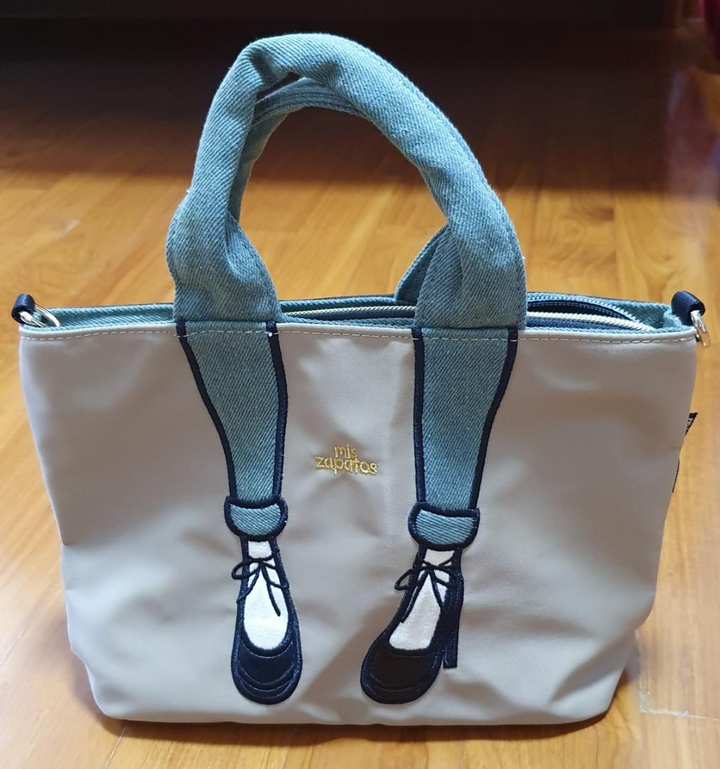 zapatos sling bag