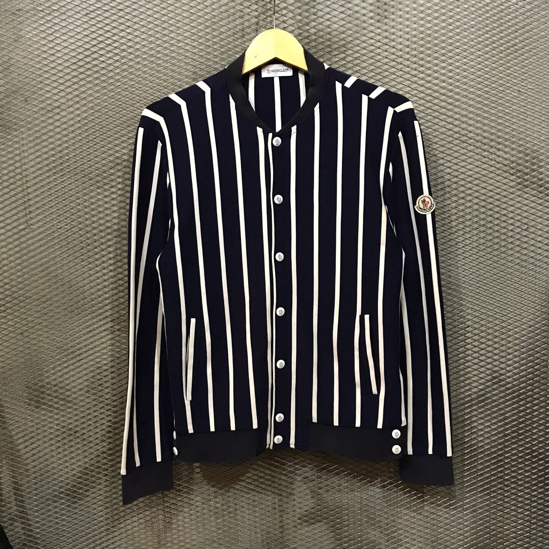Moncler Monkey Jacket Fesyen Pria Pakaian Baju Luaran di Carousell