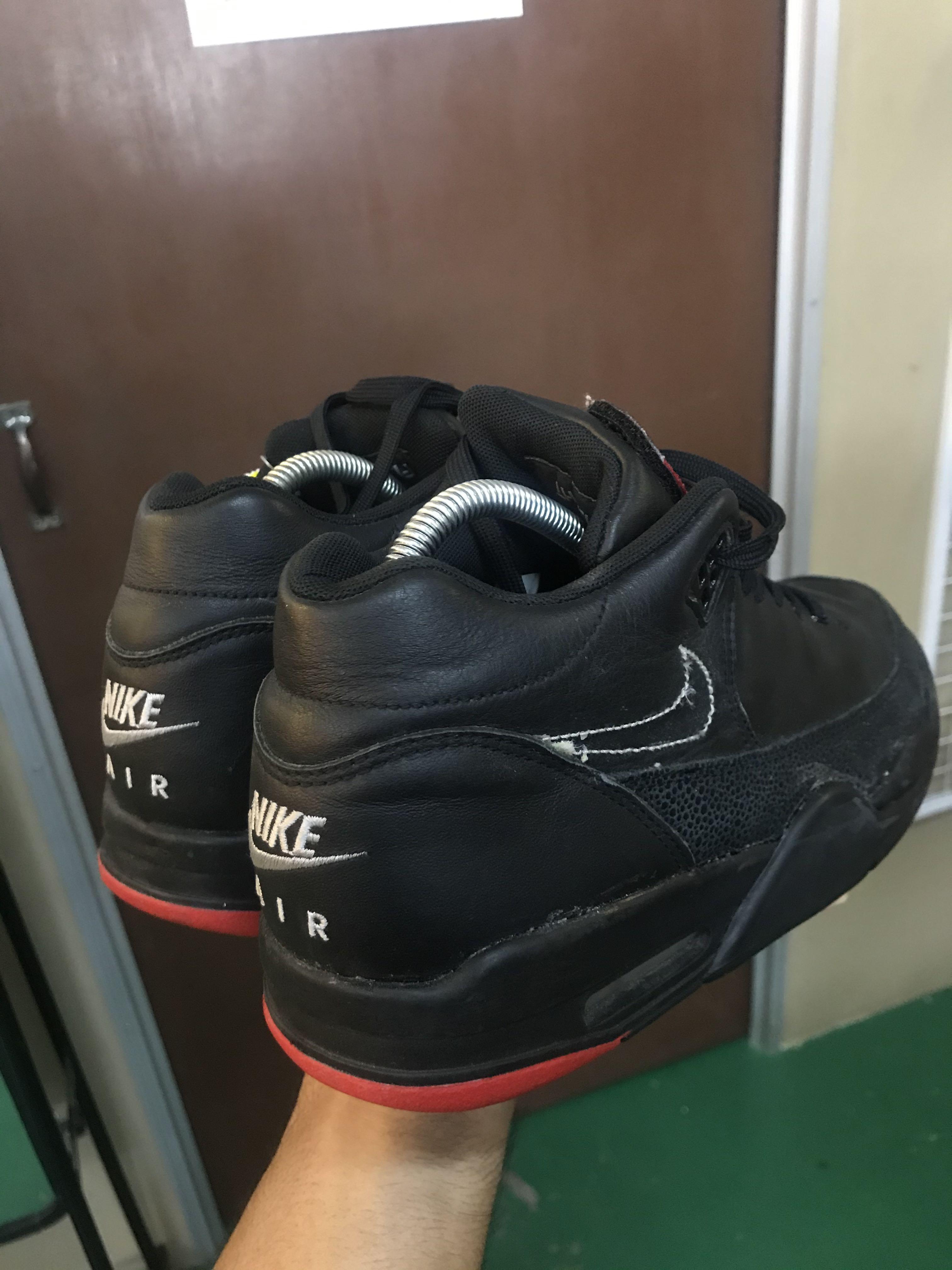 Nike flight squad black on sale