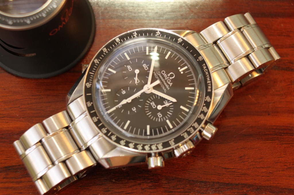 Buy used new arrivals omega speedmaster