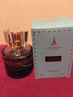 （分類：）位於 。 由 loriep 提交（商品編號 1077085347，圖片 1）。簡介： 。