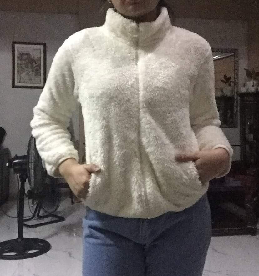 Fur coat deals uniqlo