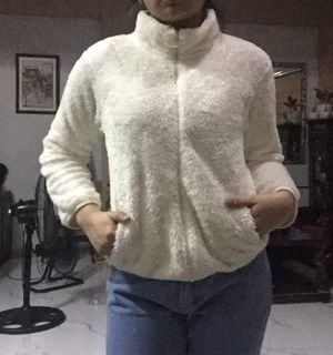 Fur coat uniqlo 2025