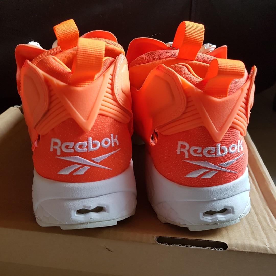 Reebok instafury store