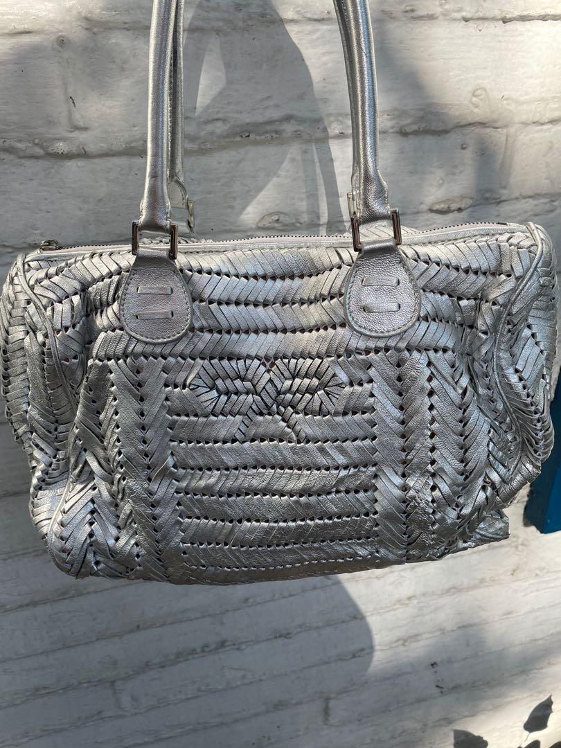 Rosetto Italy Leather Bag (Category: Luxury Bags & Wallets) located in Makati City. Submitted by paotorre (Listing ID 1077035262, Image 1). Description: Genuine Leather Made in Italy Shoulder Bag Soft Leather Silver .