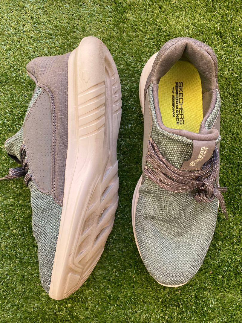 Skechers performance with sales goga max