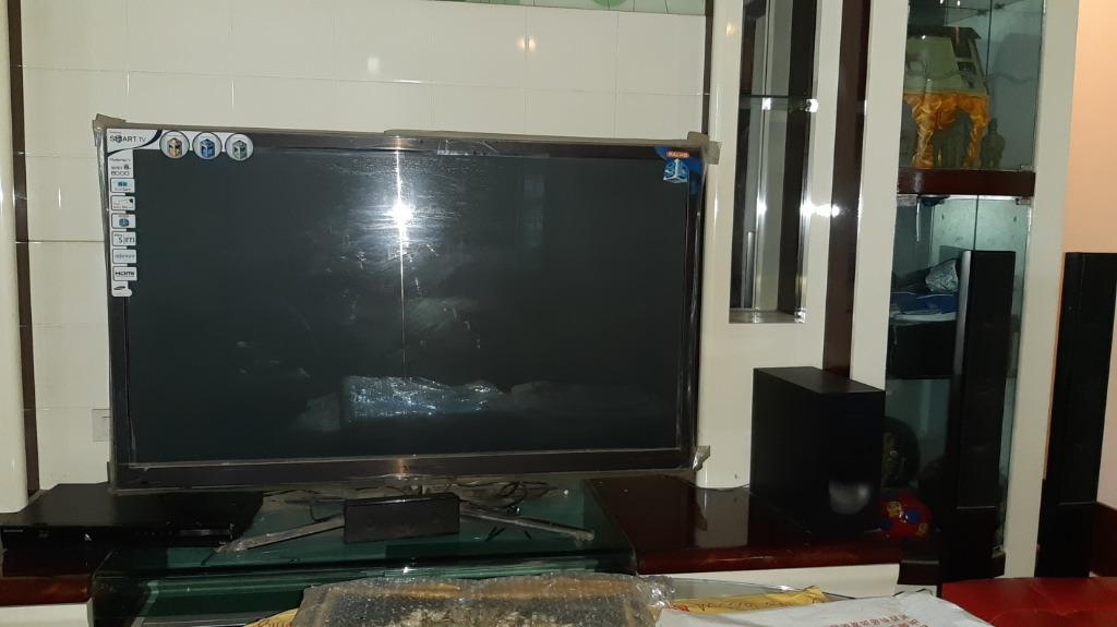 slightly used samsung 53 inch smart