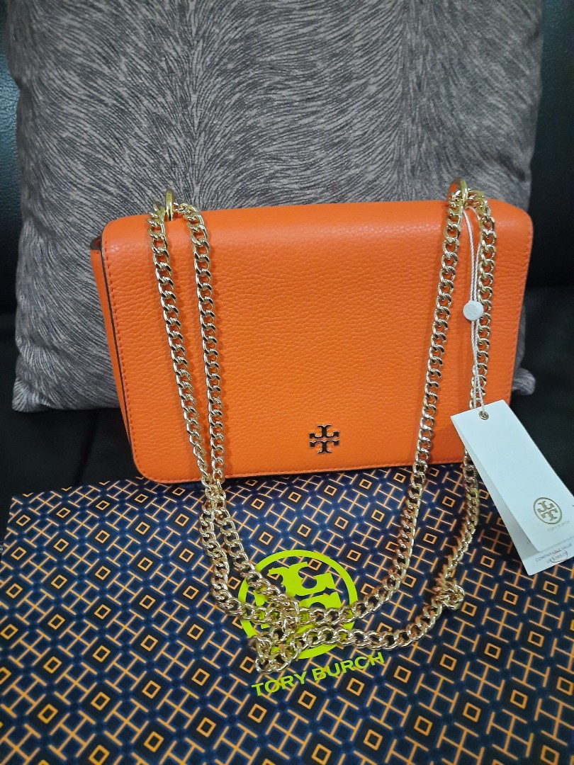 Tory Burch Carter 2 way sling bag Original, Luxury, Bags & Wallets on  Carousell