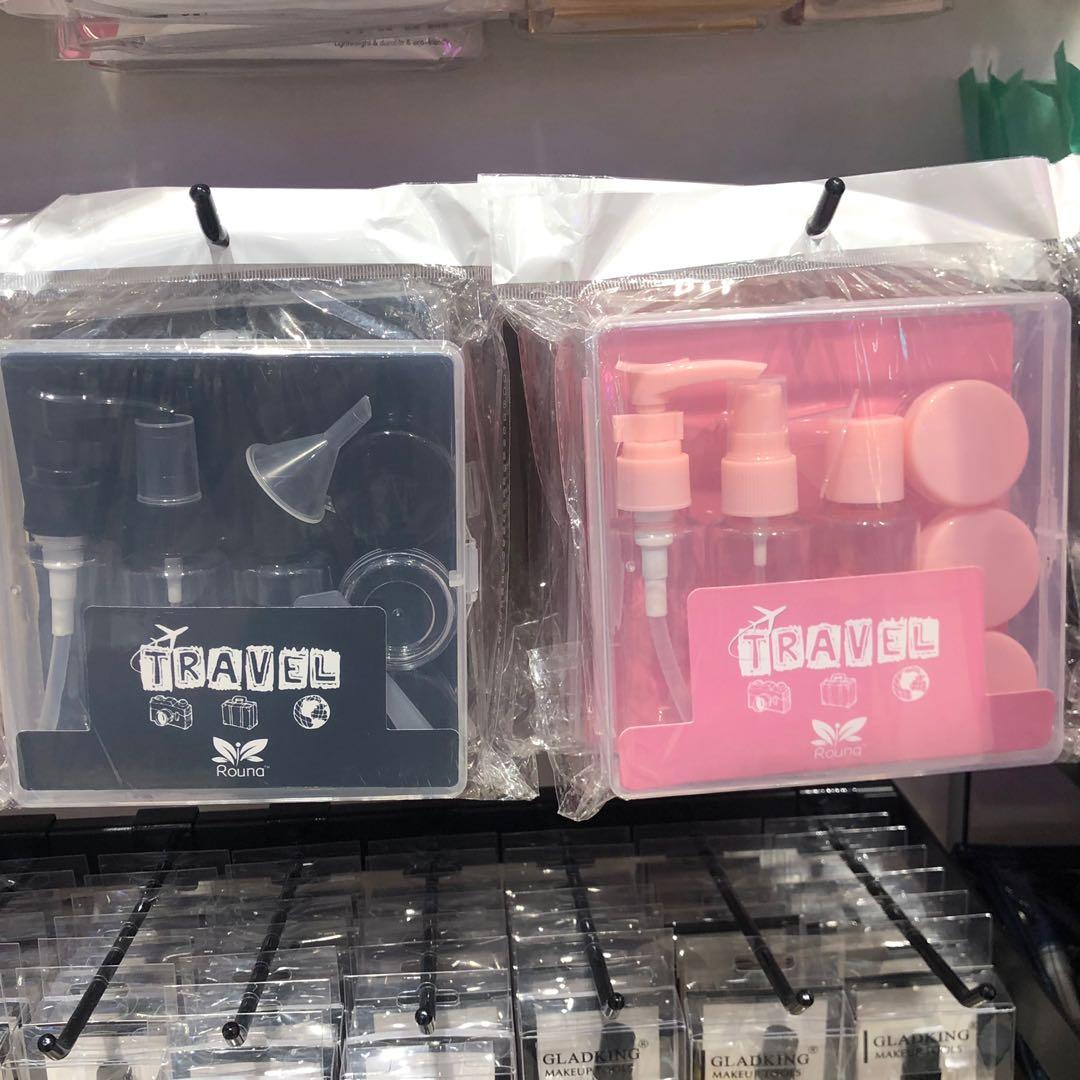 Vijam COM peas bottle set pink/blk (Category: Makeup) located in Paranaque City. Submitted by gladkingphilippines (Listing ID 1076982103, Image 1). Description: .
