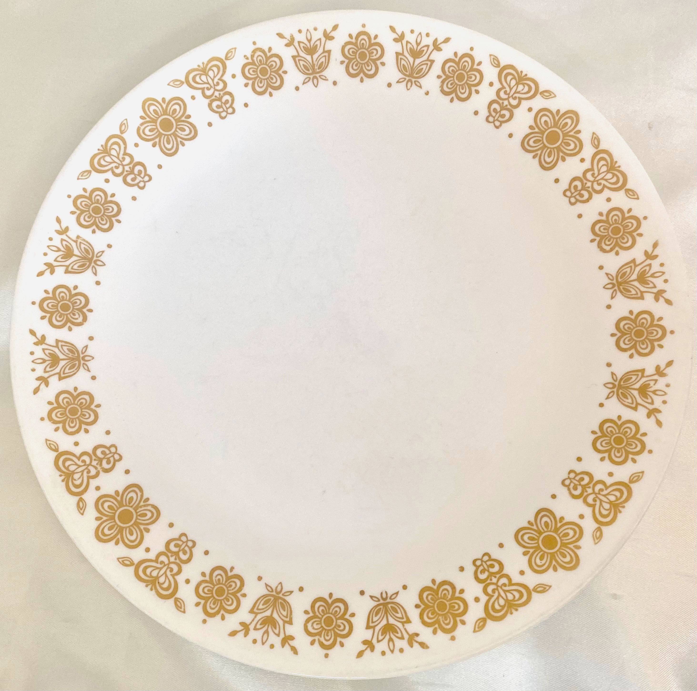 Vintage Corelle dinner plates Furniture Home Living