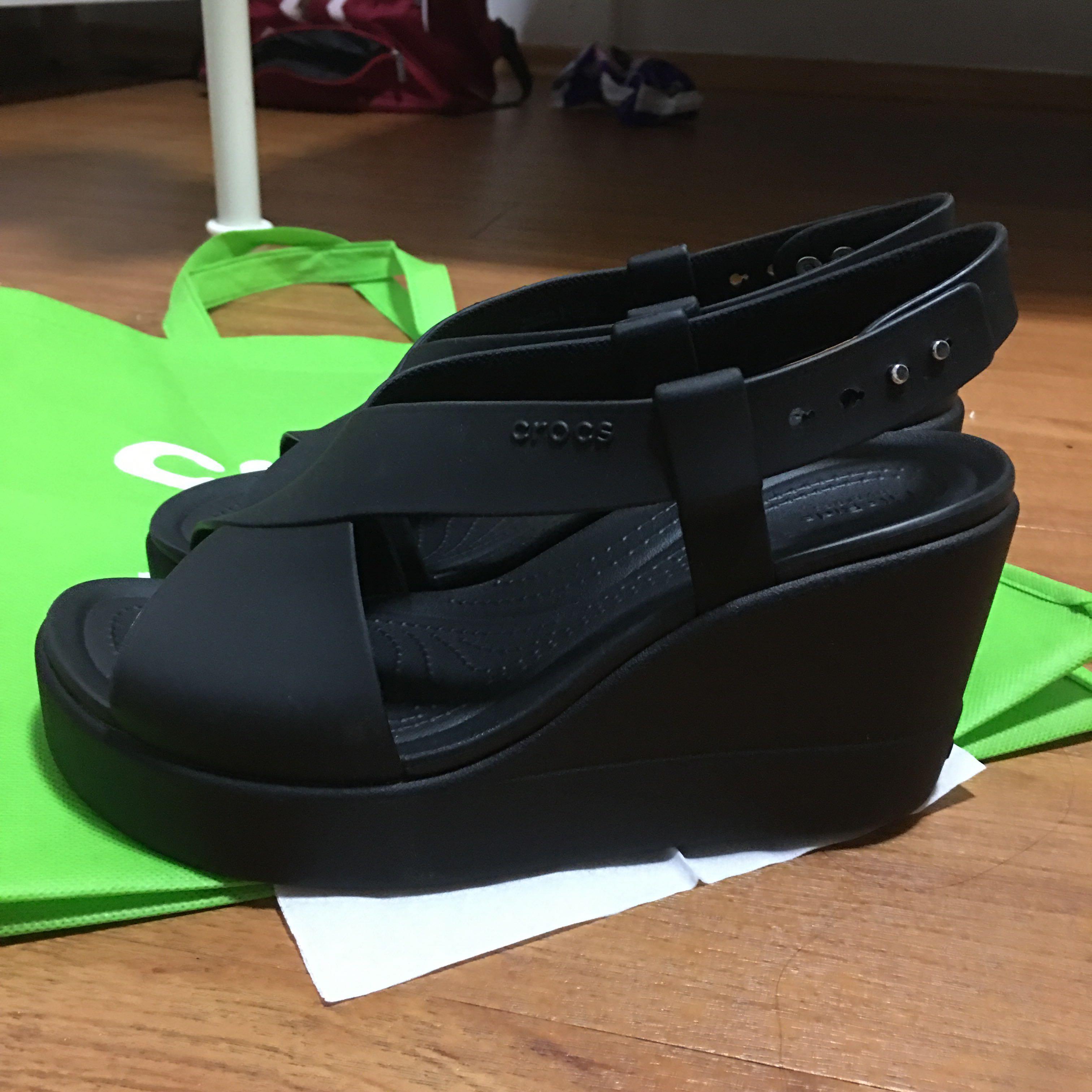 Brooklyn high wedge crocs deals