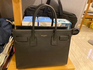 （分類：）位於 。 由 siucar 提交（商品編號 1077105832，圖片 1）。簡介： 。