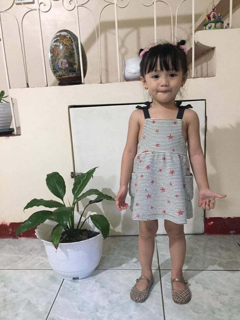 Zara Baby Dress (Category: Babies & Kids Fashion) located in Quezon City. Submitted by ciangly (Listing ID 1077076295, Image 2). Description: Like new super cute sobrang hard to let go 😂 12-18 mos on tag.