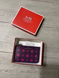 （分類：）位於 。 由 silverrabbit_d9b46d 提交（商品編號 1077320601，圖片 1）。簡介： 。