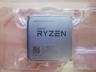 （分類：）位於 。 由 alexgpu7724 提交（商品編號 1077331864，圖片 1）。簡介： 。